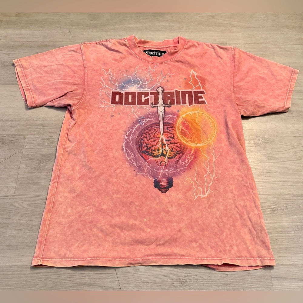 Doctrine Denim Company Dagger Brain Bulb T-Shirt Mens Sz XL Lt Red Pink Rare